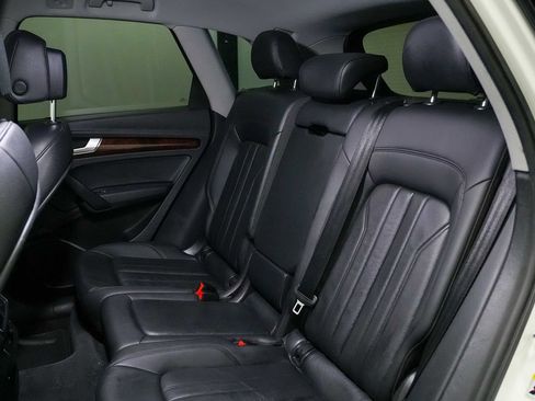 Used 2018 Audi Q5 2.0T Premium AWD/4WD image 20