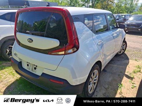 Used 2020 Kia Soul LX FWD image 5