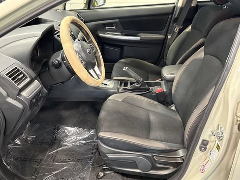 Used 2016 Subaru Crosstrek 2.0i Premium AWD/4WD image 7