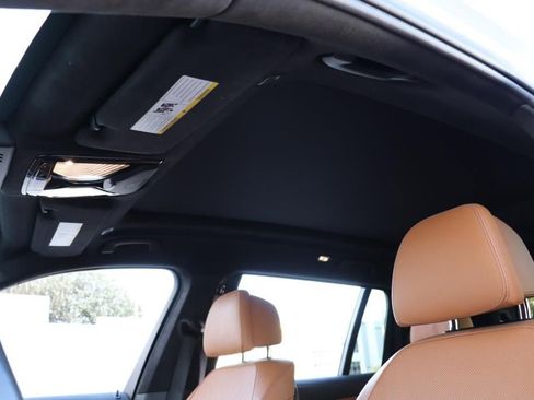 Used 2021 BMW X7 xDrive40i w/ M Sport Package image 68