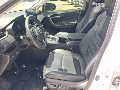 Used 2024 Toyota RAV4 Limited w/ Advanced Technology Package AWD/4WD image 12