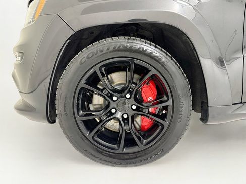 Used 2013 Jeep Grand Cherokee SRT8 w/ Trailer Tow Group IV AWD/4WD image 31