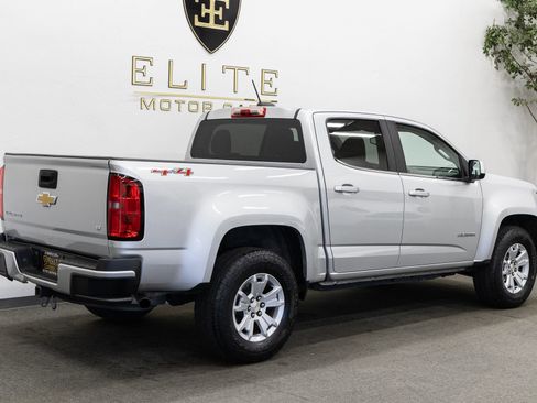 Used 2016 Chevrolet Colorado LT AWD/4WD image 11
