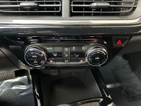 New 2026 Chevrolet Trax RS w/ Driver Confidence Package image 25