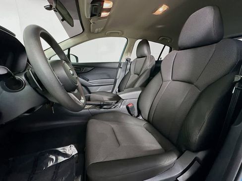 Used 2018 Subaru Impreza 2.0i Premium image 12