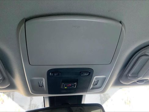 Certified 2023 Toyota Camry SE w/ Convenience Package image 33