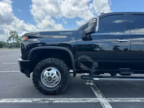 Used 2020 Chevrolet Silverado 3500 High Country AWD/4WD image 10