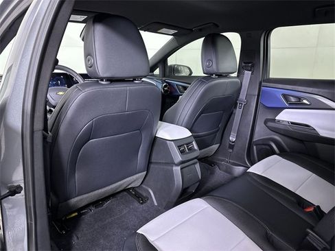 New 2026 Chevrolet Equinox EV LT image 21