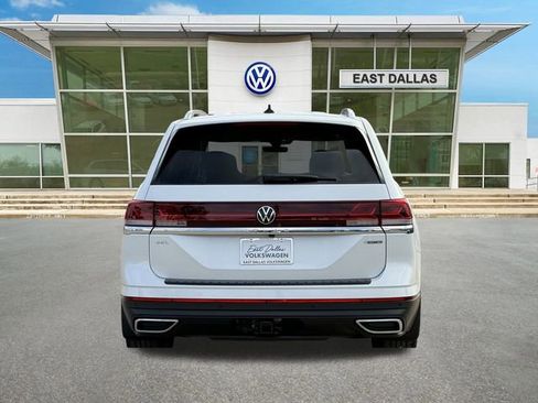 New 2026 Volkswagen Atlas SEL AWD/4WD image 4