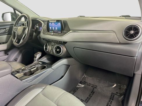 Used 2020 Chevrolet Blazer LT FWD image 30