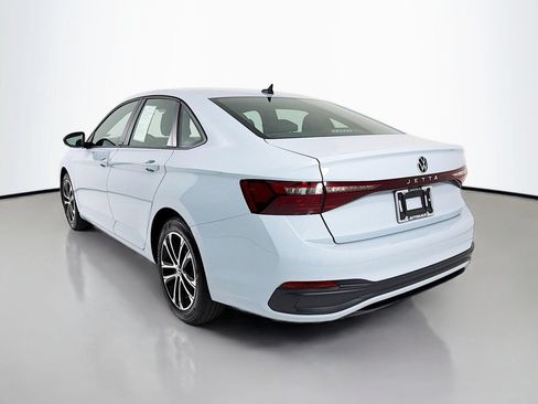 Used 2026 Volkswagen Jetta Sport FWD image 5