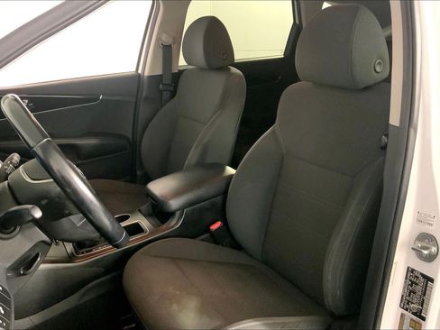 Used 2020 Kia Sorento S w/ Paint Protection Package FWD image 22