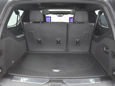 Certified 2026 Cadillac Escalade ESV Sport w/ Touring Package AWD/4WD image 33