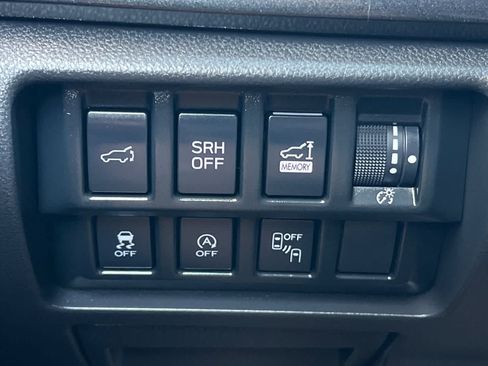Used 2025 Subaru Forester Wilderness w/ Wilderness Package AWD/4WD image 34