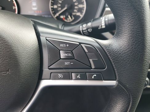 Used 2025 Nissan Altima 2.5 SV image 20