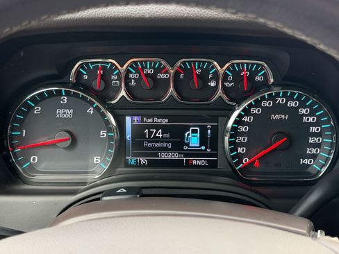 Used 2018 Chevrolet Tahoe LT RWD image 23
