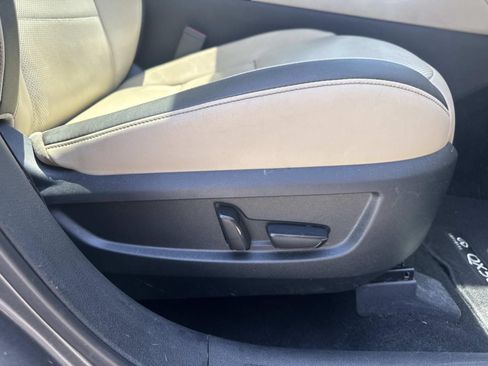Certified 2021 INFINITI QX50 Essential w/ Convenience Package FWD image 16
