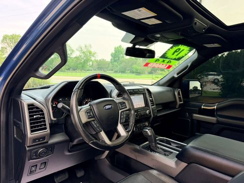 Used 2019 Ford F150 Raptor w/ Equipment Group 802A Luxury AWD/4WD image 9