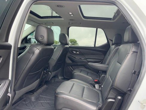 Certified 2019 Chevrolet Traverse Premier w/ Redline Edition AWD/4WD image 11