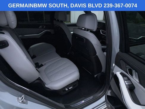 Certified 2024 BMW X7 xDrive40i w/ M Sport Package AWD/4WD image 28