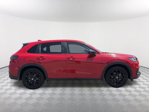 Used 2025 Honda HR-V Sport image 17
