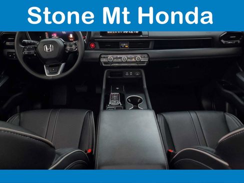 Used 2023 Honda Pilot Elite image 16