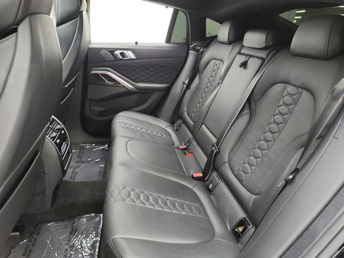 Used 2022 BMW X6 M w/ Competition Package AWD/4WD image 12