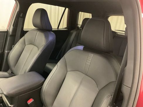 Certified 2026 Subaru Outback Touring AWD/4WD image 11
