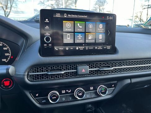 Used 2023 Honda HR-V EX-L image 9