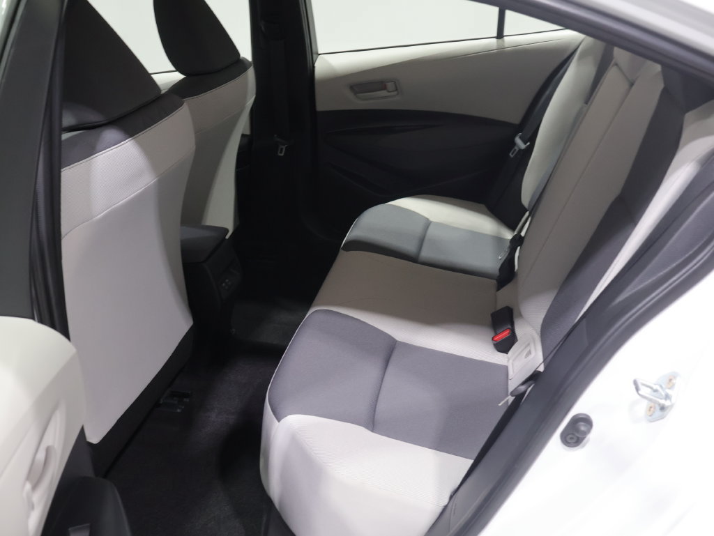 Used 2024 Toyota Corolla LE w/ LE Convenience Package FWD image 18