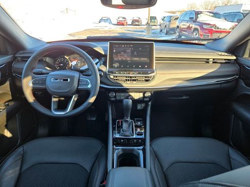 New 2026 Jeep Compass Trailhawk AWD/4WD image 15