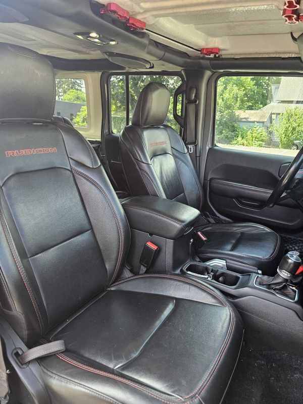 Used 2021 Jeep Wrangler Unlimited Rubicon w/ Uconnect 4C Nav & Sound Group AWD/4WD image 8