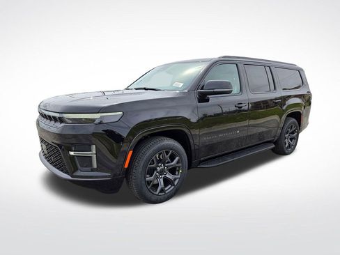 New 2026 Jeep Grand Wagoneer L Limited AWD/4WD image 7