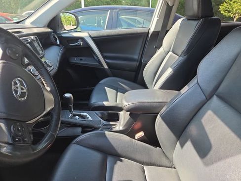 Used 2014 Toyota RAV4 Limited w/ Technology Package AWD/4WD image 9