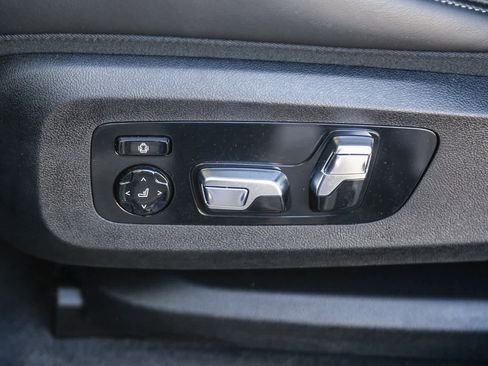 Used 2025 BMW XM Label Red image 18