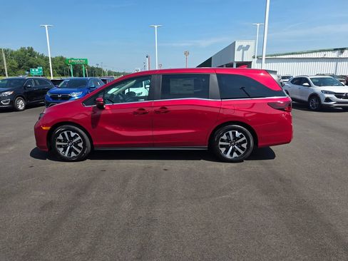New 2026 Honda Odyssey EX-L image 6