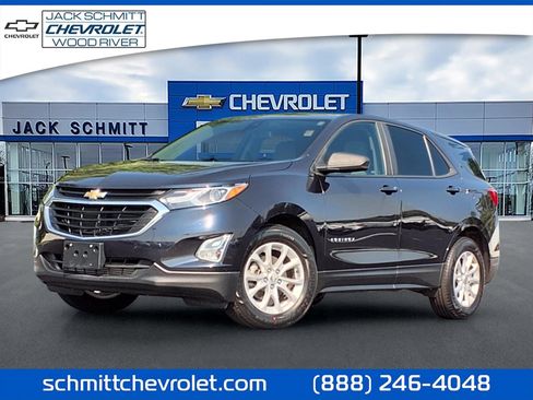 Used 2021 Chevrolet Equinox LS w/ LS Convenience Package FWD image 1
