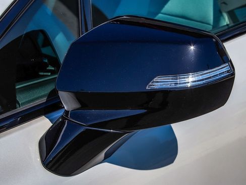 Used 2025 Honda Prologue EX image 48