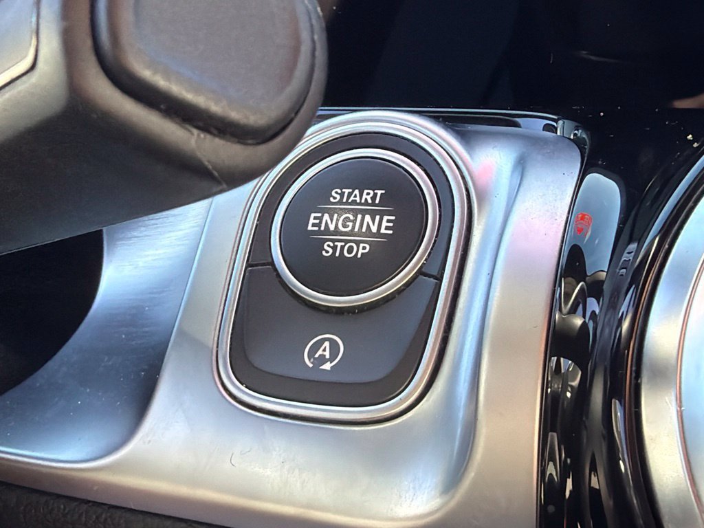 Used 2023 Mercedes-Benz GLB 250 image 27