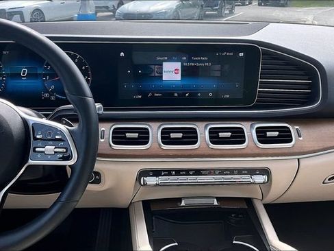 Used 2022 Mercedes-Benz GLE 350 image 9