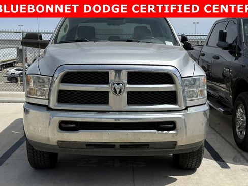 Used 2016 RAM 3500 Tradesman w/ Chrome Appearance Group image 2
