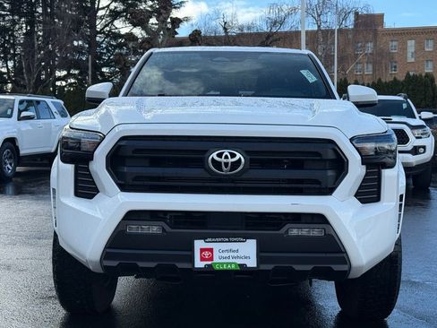 Certified 2024 Toyota Tacoma SR5 image 21
