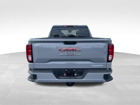 Used 2024 GMC Sierra 1500 Elevation AWD/4WD image 8