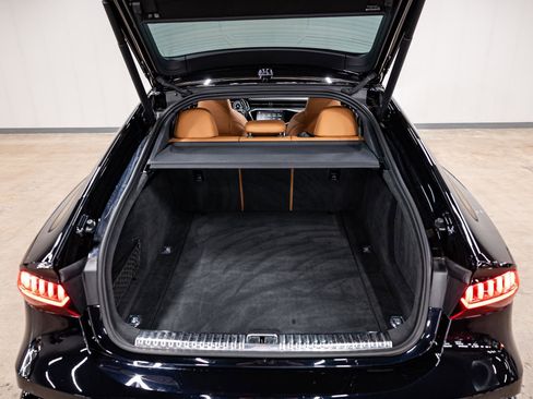 Used 2021 Audi RS 7 Sportback image 11