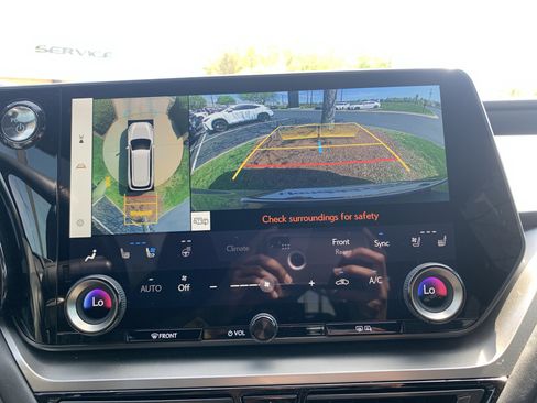 Used 2025 Lexus TX 500h AWD w/ Technology Package image 25