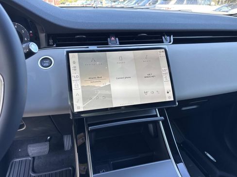 New 2026 Land Rover Range Rover Evoque S image 26