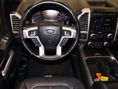 Used 2017 Ford F250 Platinum w/ Platinum Ultimate Package image 23