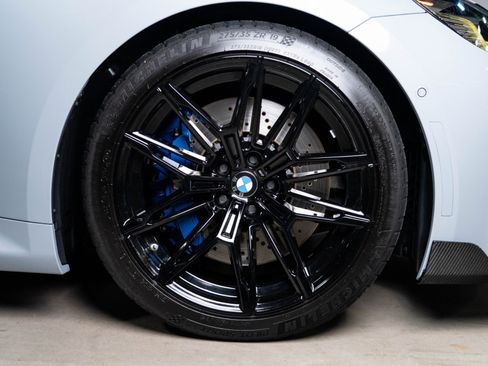 Used 2024 BMW M2 w/ Lighting Package image 22