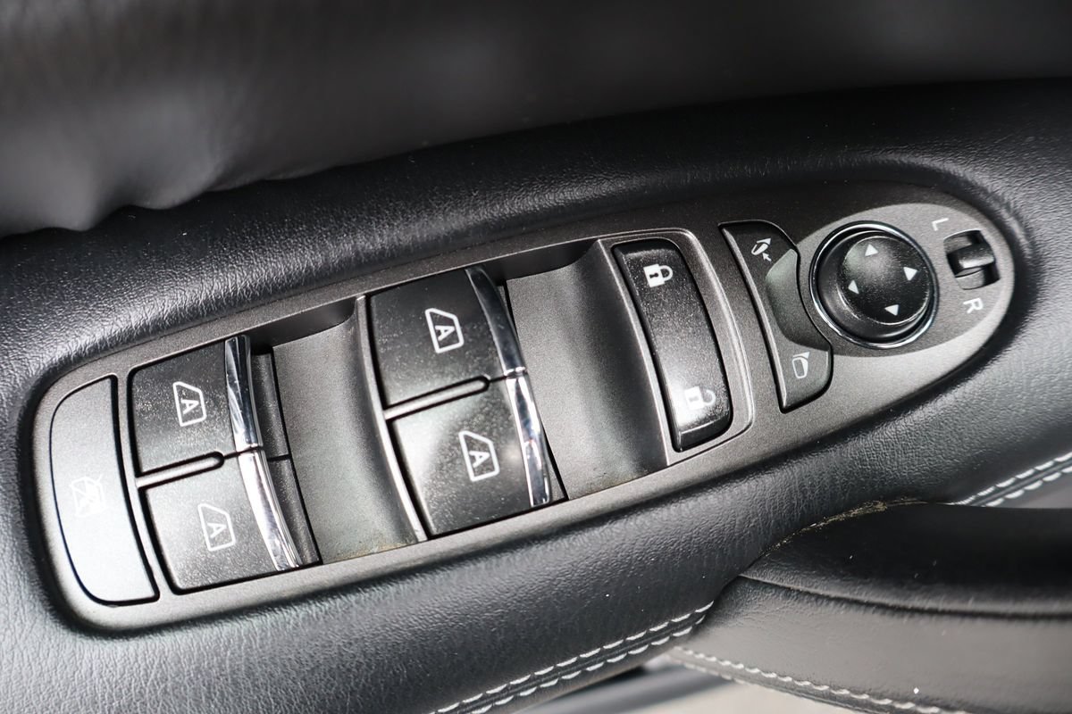 Used 2019 Nissan Armada Platinum AWD/4WD image 29