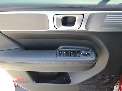 Used 2024 Hyundai Santa Fe XRT image 13